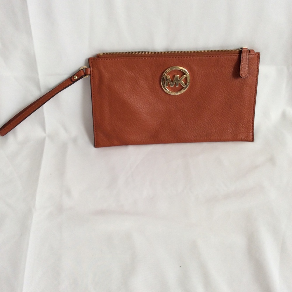 Michael Kors Orange Leather wristlet